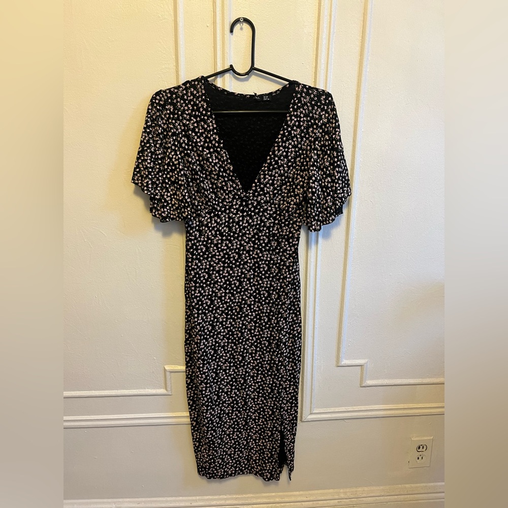 Nasty Gal Floral Black Mid Dress Size 6